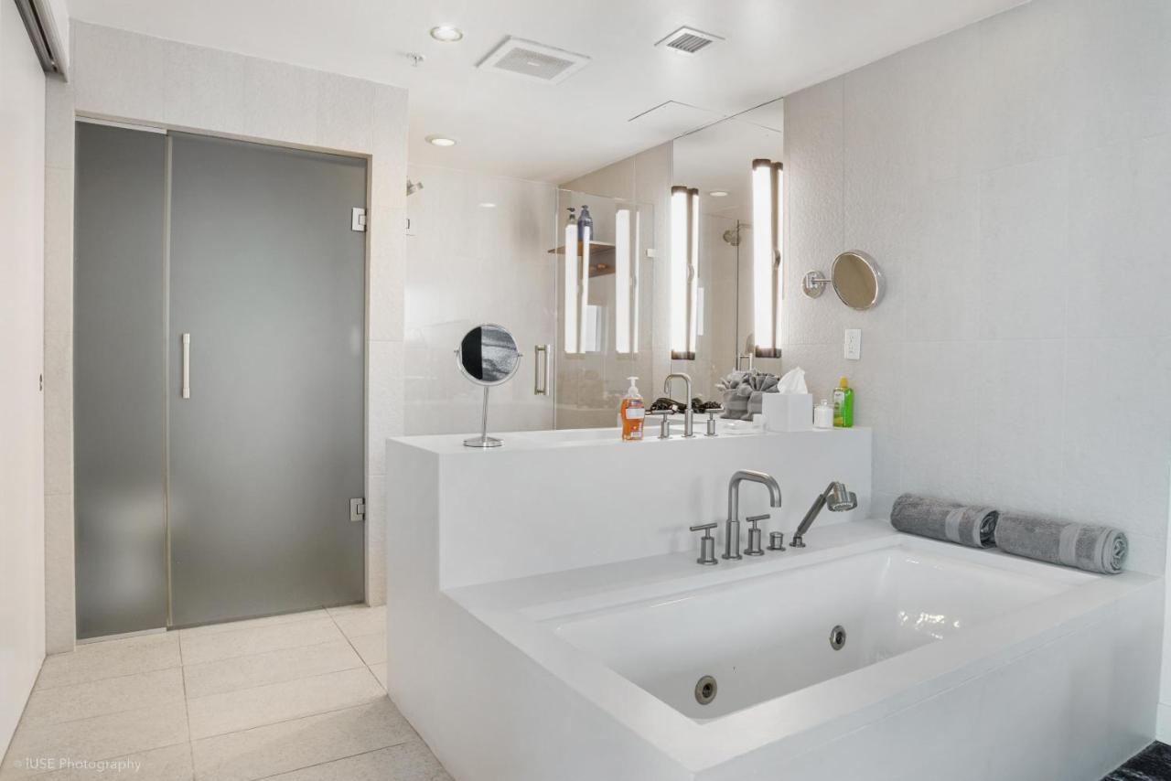Luxury Well Stocked Se Corner 2Br W Fort Lauderdale W Great Ocean Views Экстерьер фото